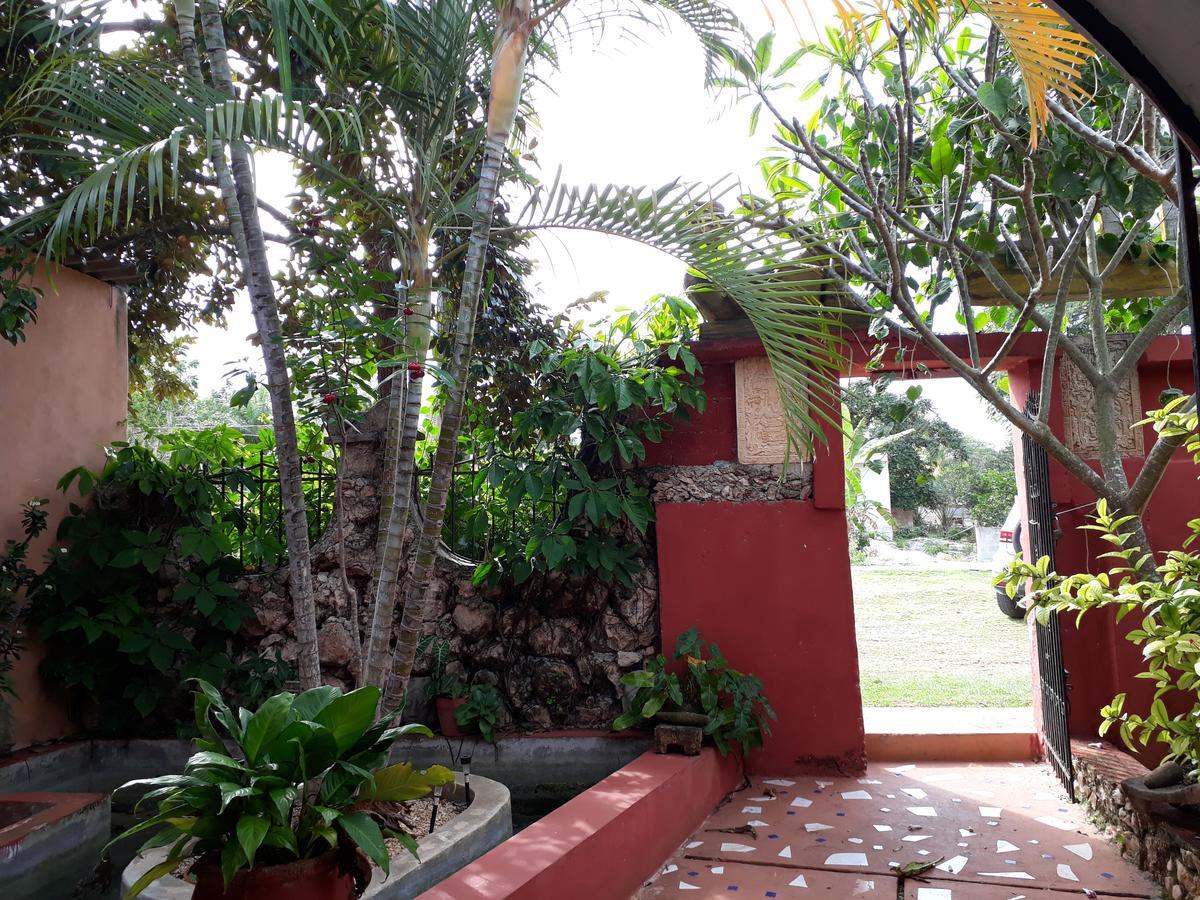 El Chac Mool Santa Elena Exterior foto