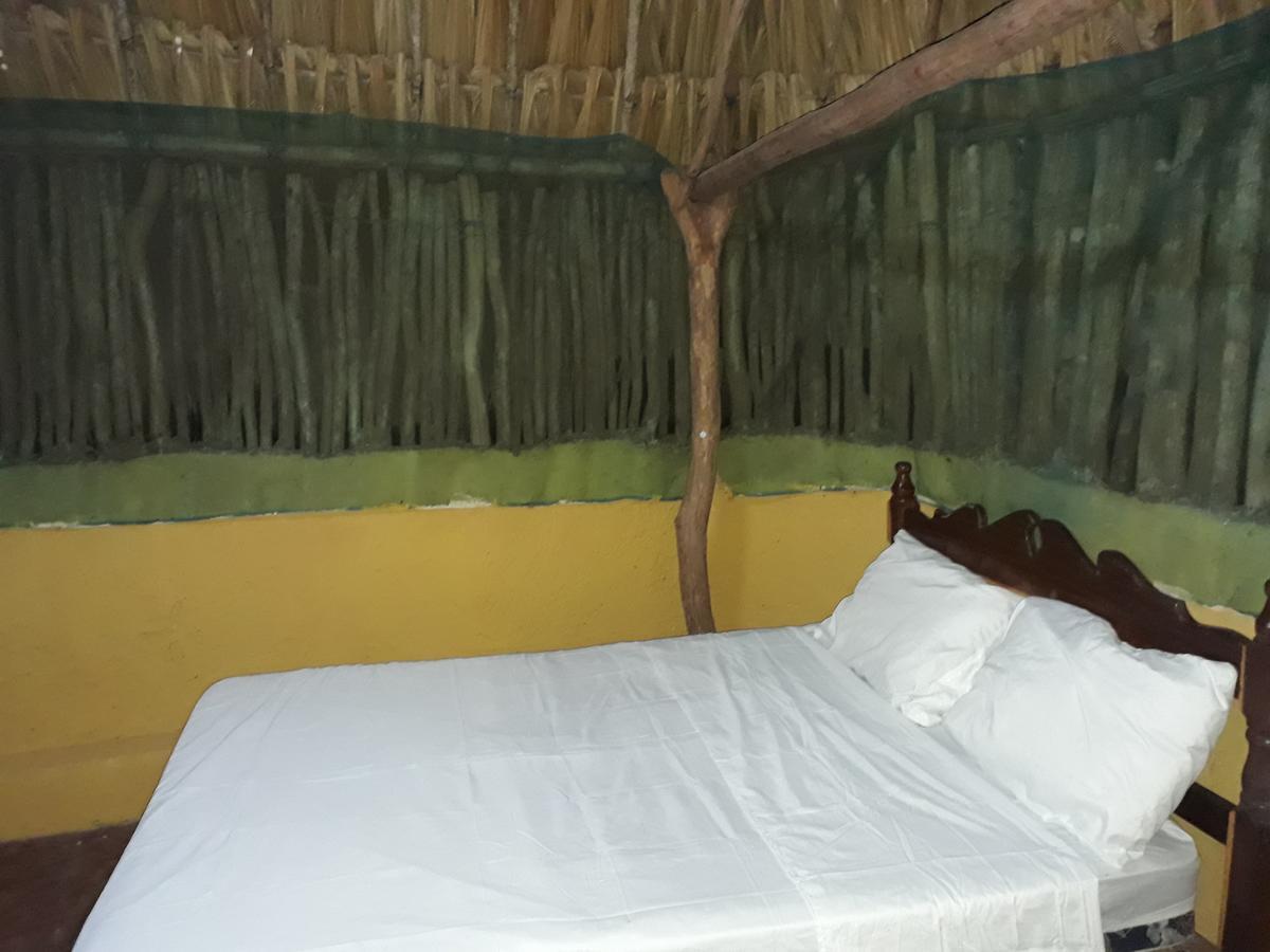 El Chac Mool Santa Elena Exterior foto
