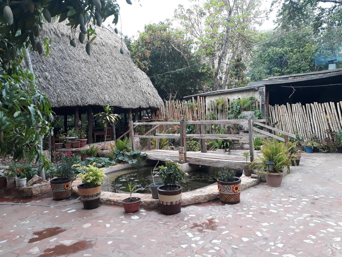 El Chac Mool Santa Elena Exterior foto