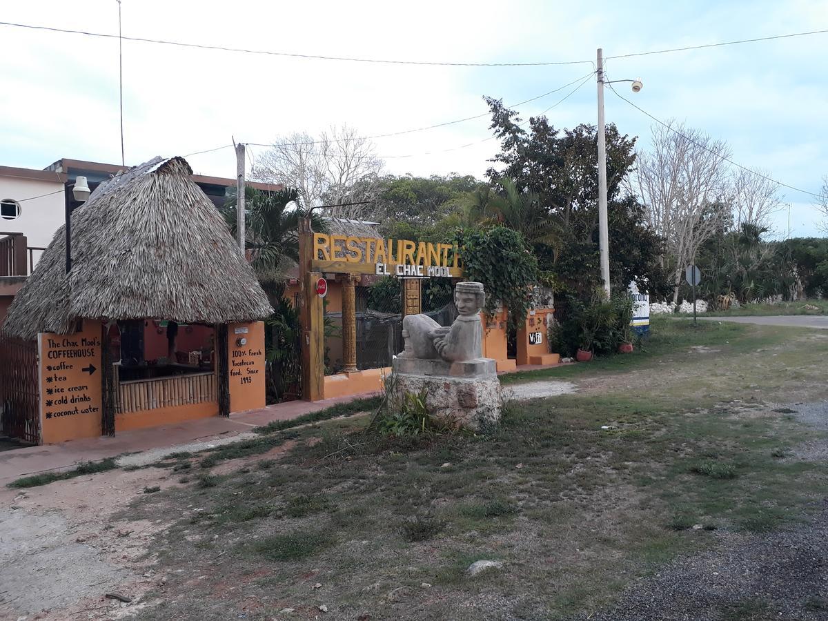 El Chac Mool Santa Elena Exterior foto